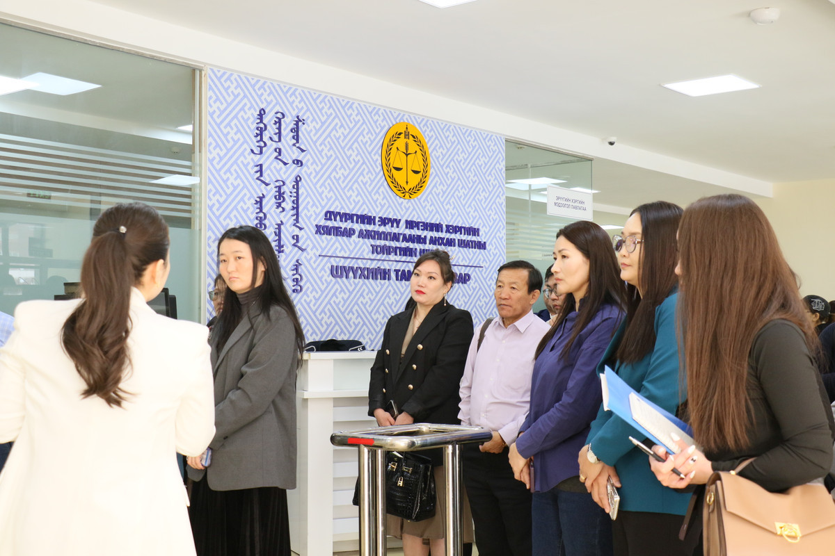 Сэтгүүлчдэд зориулсан эрх зүйн сургалтыг амжилттай зохион байгууллаа