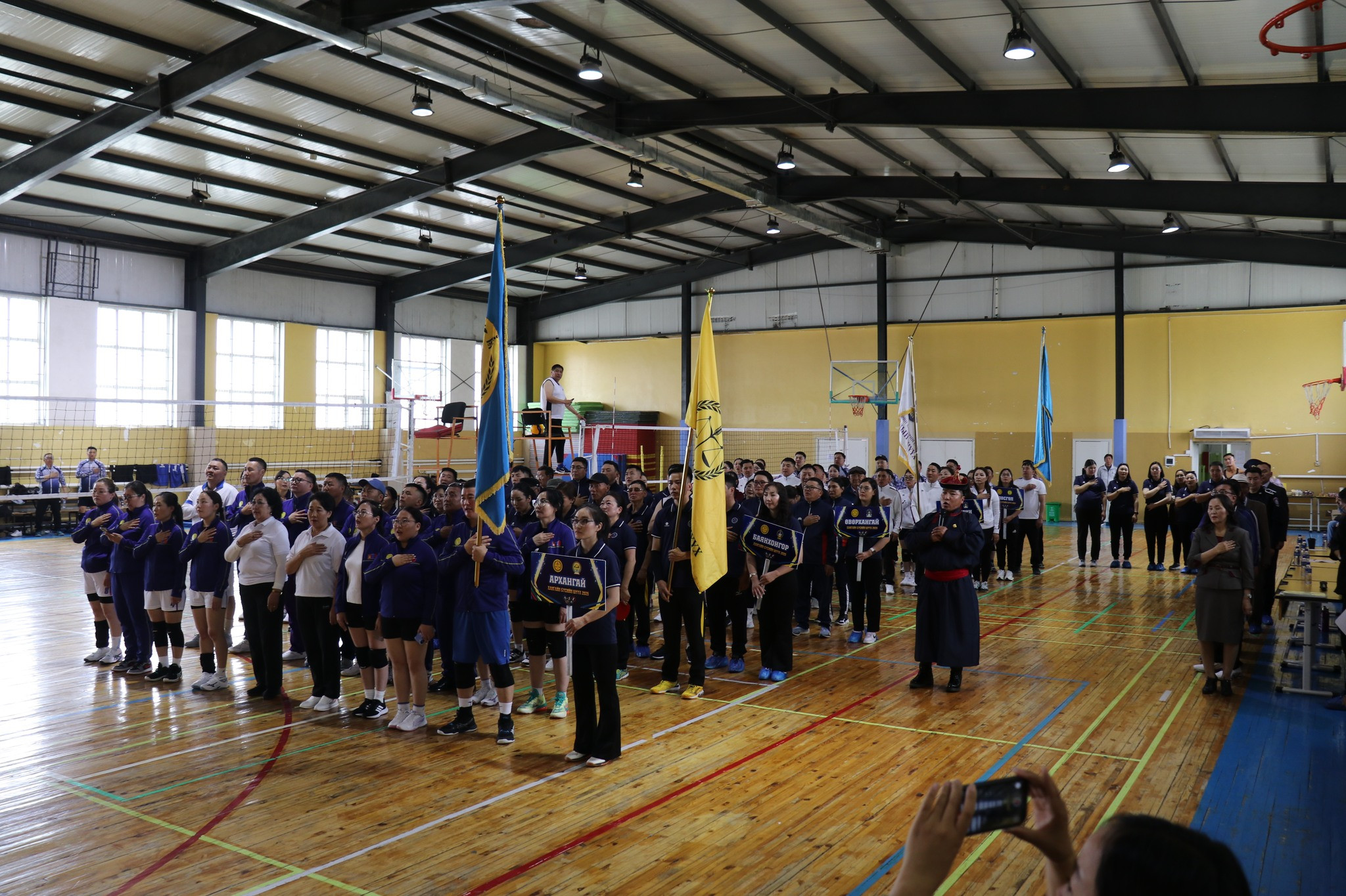 ХАНГАЙН БҮСИЙН ШҮҮХҮҮДИЙН АВАРГА ШАЛГАРУУЛАХ ТЭМЦЭЭН БАЯНХОНГОР АЙМАГТ АМЖИЛТТАЙ БОЛЖ ӨНДӨРЛӨЛӨӨ