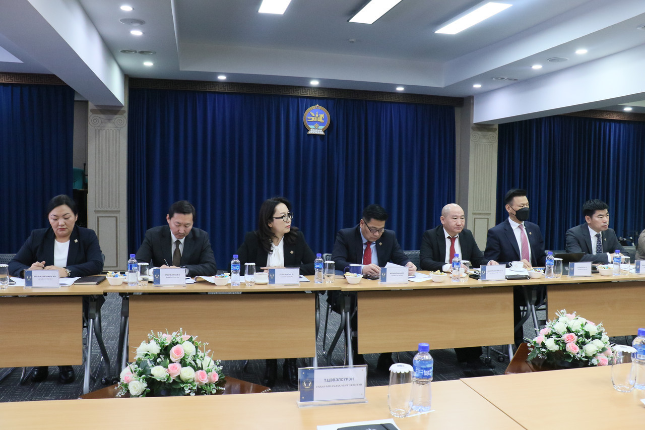 “Монгол Улсын шүүх эрх мэдлийн шинэтгэлийг үр дүнтэй хэрэгжүүлэх нь” хосолмол түншлэлийн “Твиннинг” төслийн талаар уулзалт хийв